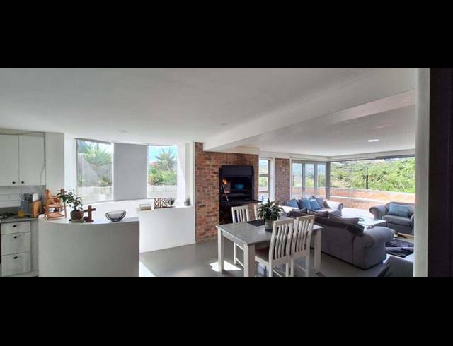 2 BEDROOM APARTMENT FOR SALE IN ISLAND VIEW